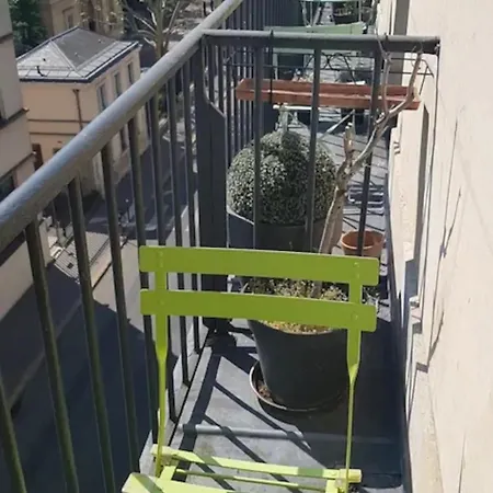 5 Au Dernier étage