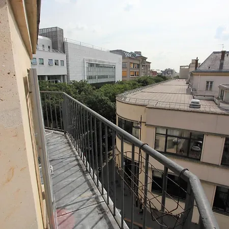 5 Au Dernier Etage *