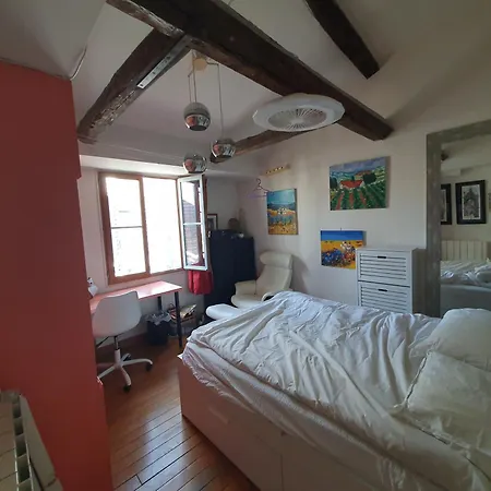 5 Au Dernier étage Appartement Paris